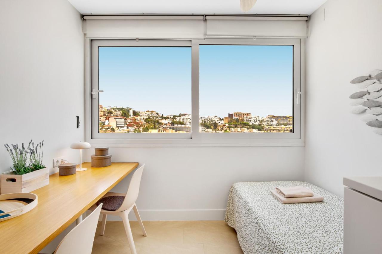 Crystalline View'S Of Carihuela - 3 Bedrooms Penthouse Торемолинос Екстериор снимка