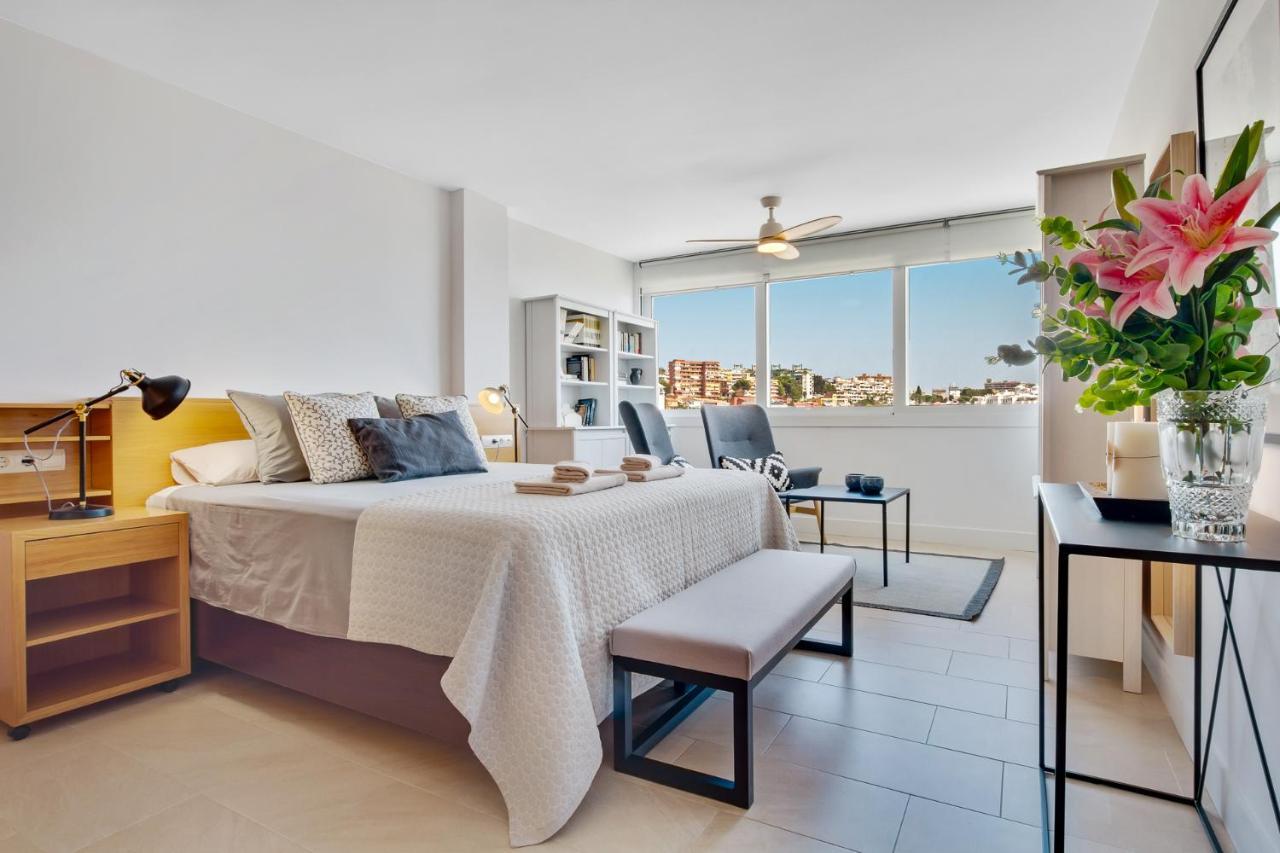 Crystalline View'S Of Carihuela - 3 Bedrooms Penthouse Торемолинос Екстериор снимка