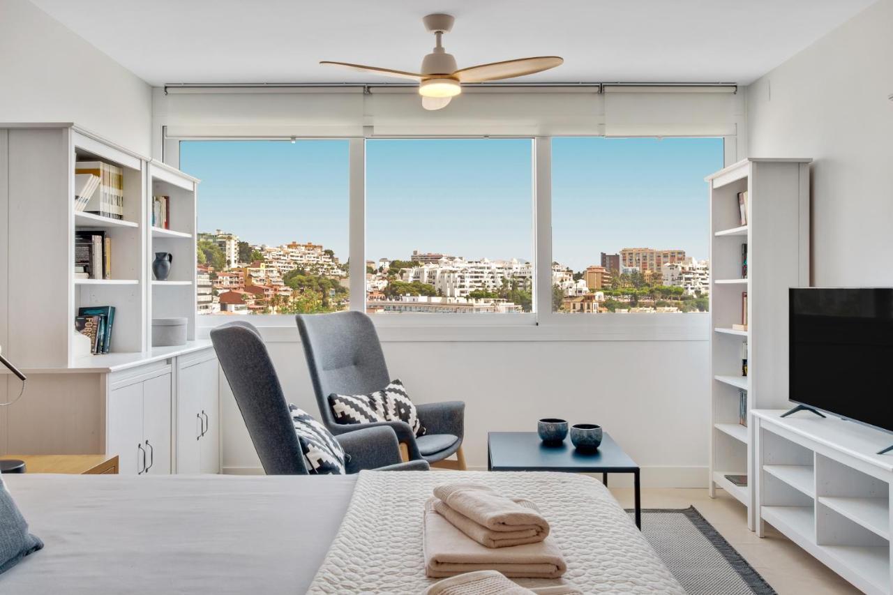 Crystalline View'S Of Carihuela - 3 Bedrooms Penthouse Торемолинос Екстериор снимка