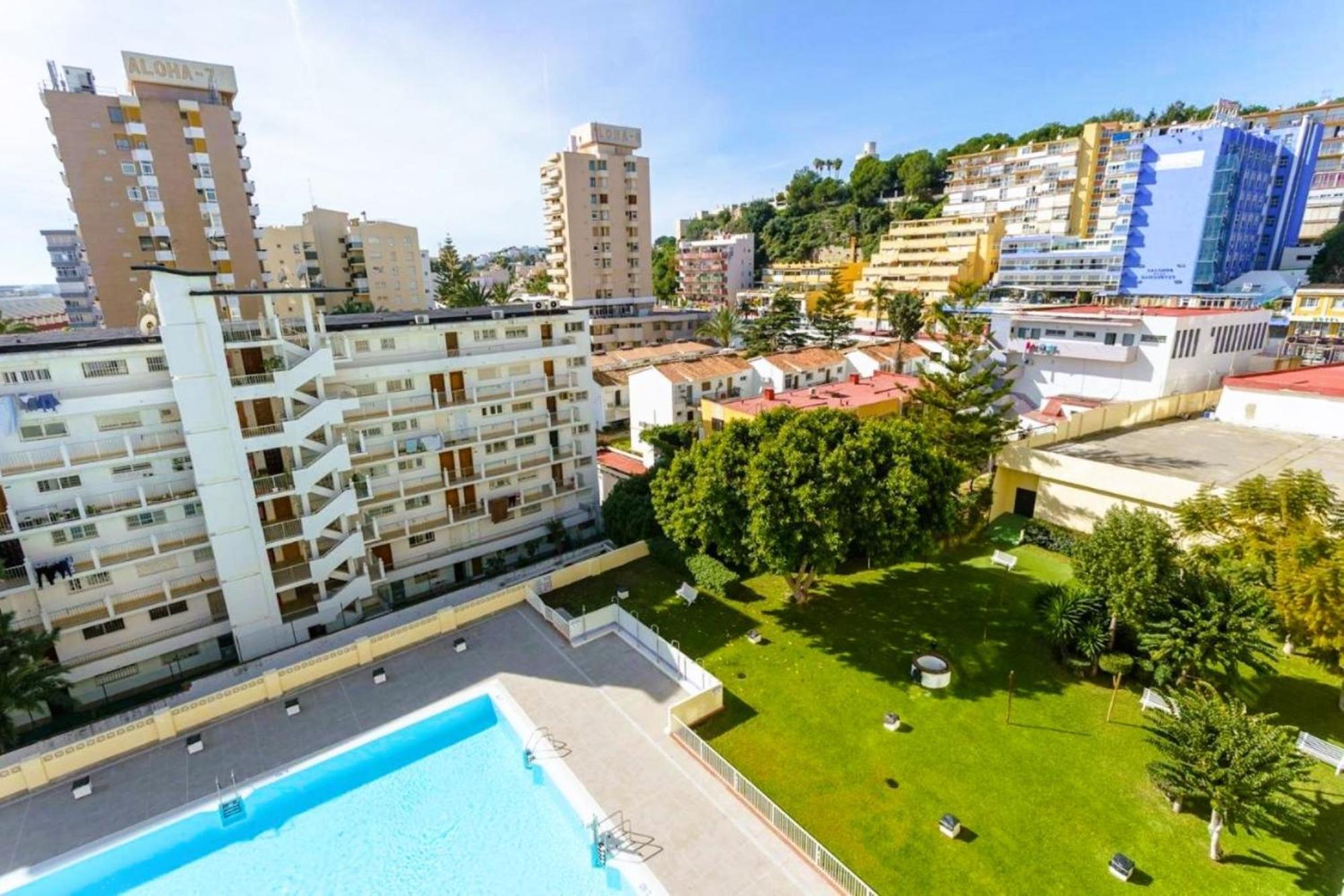Crystalline View'S Of Carihuela - 3 Bedrooms Penthouse Торемолинос Екстериор снимка