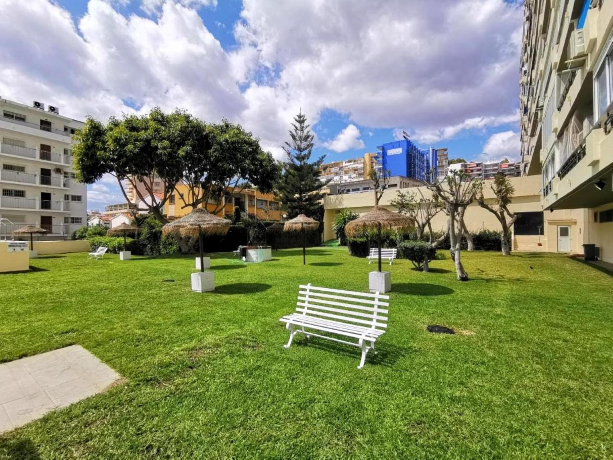 Crystalline View'S Of Carihuela - 3 Bedrooms Penthouse Торемолинос Екстериор снимка